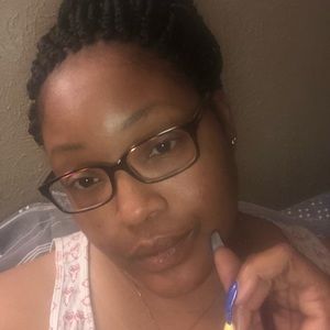 Meet your Posher, Sharron